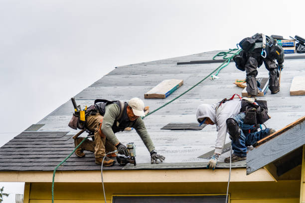 Professional Gutter Installation technician working in New Gretna, NJ
